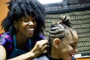 Unlikely alliance presses Legislature to ease regulations on natural hair care